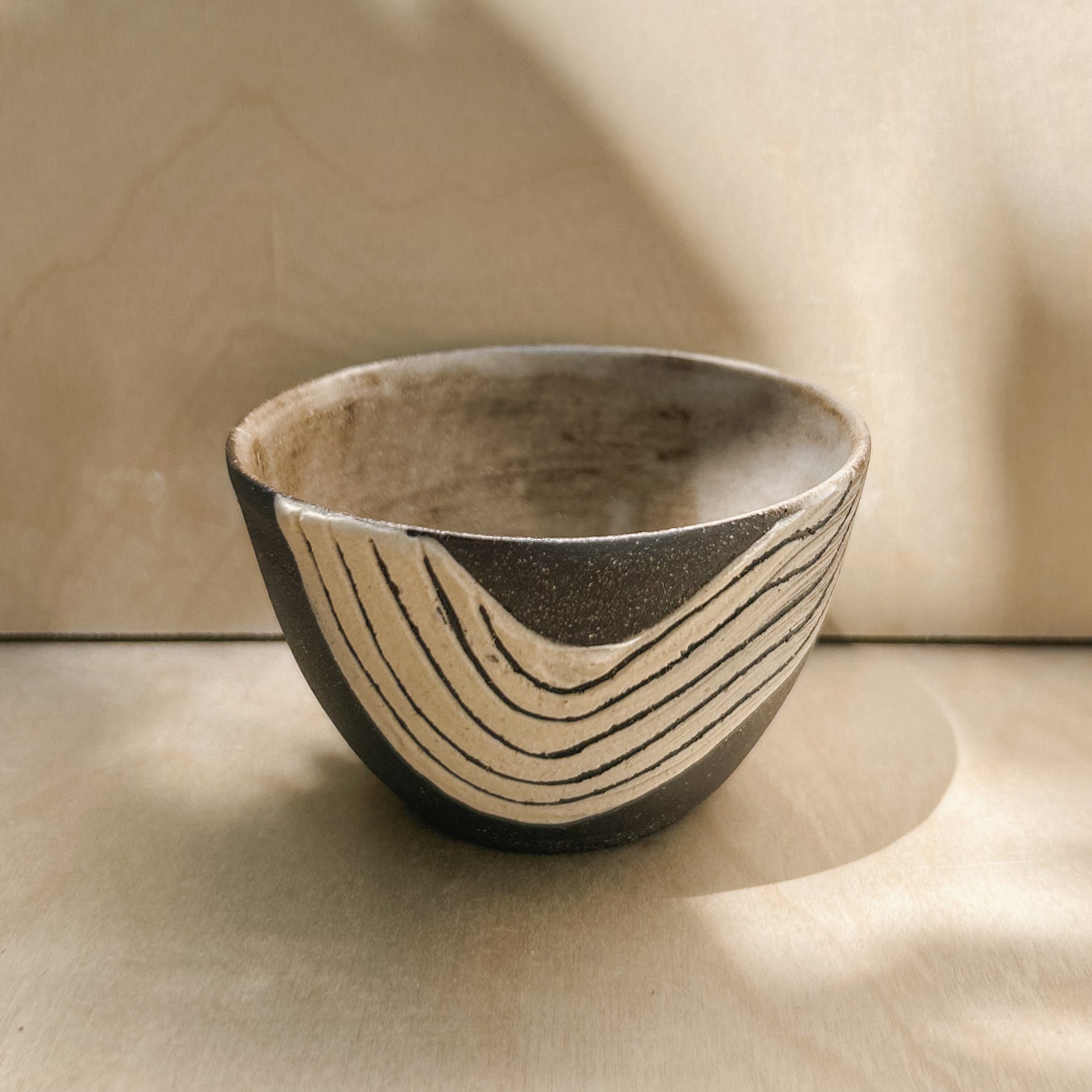 Stoneware "Ripples" Japanese Teacup
